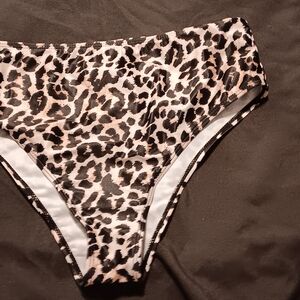 SHEIN Leopard Print Bikini Bottoms - Black and Brown